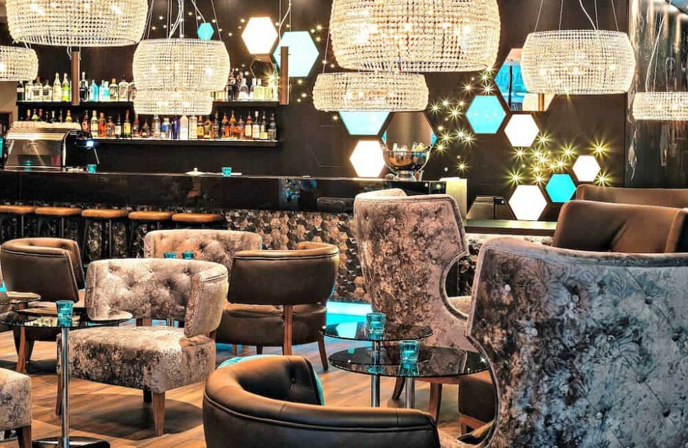 Motel One - centrally located stylish London budget boutique