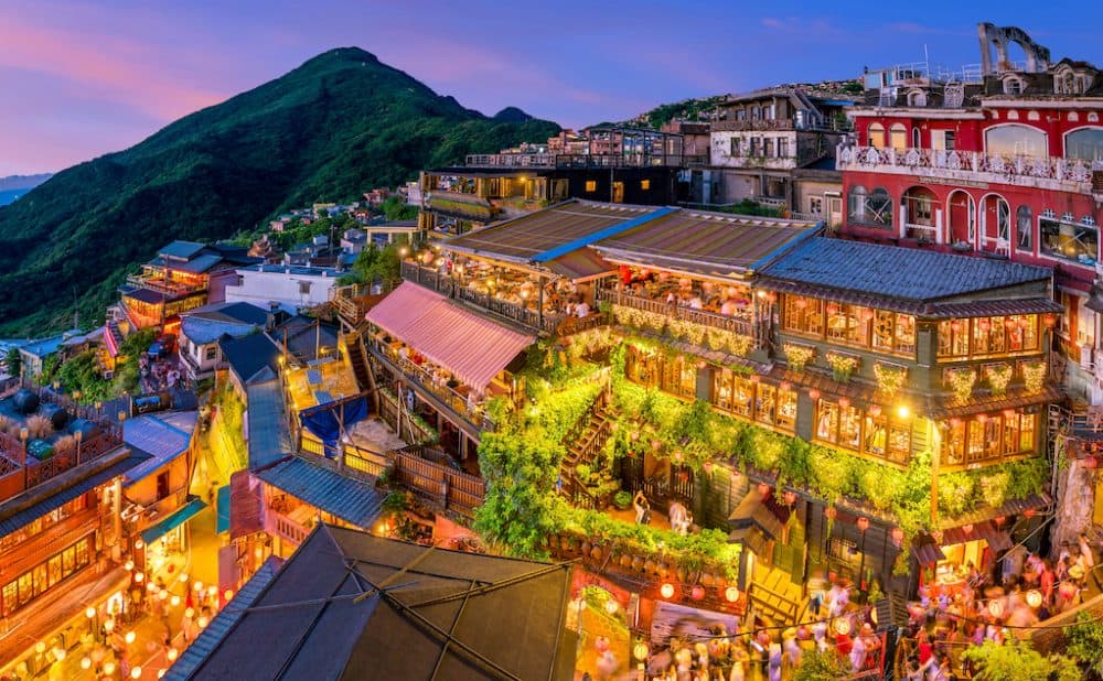 Jiufen - beautiful places to visit in Taiwan