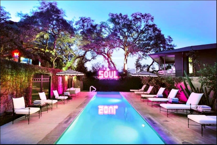 Unusual Hotels In Austin 2022, Austin Hotels With Big Bathtubs San Diego