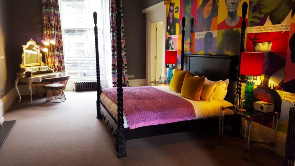 A living Bedroom in The Rutland Hotel in Edinburgh