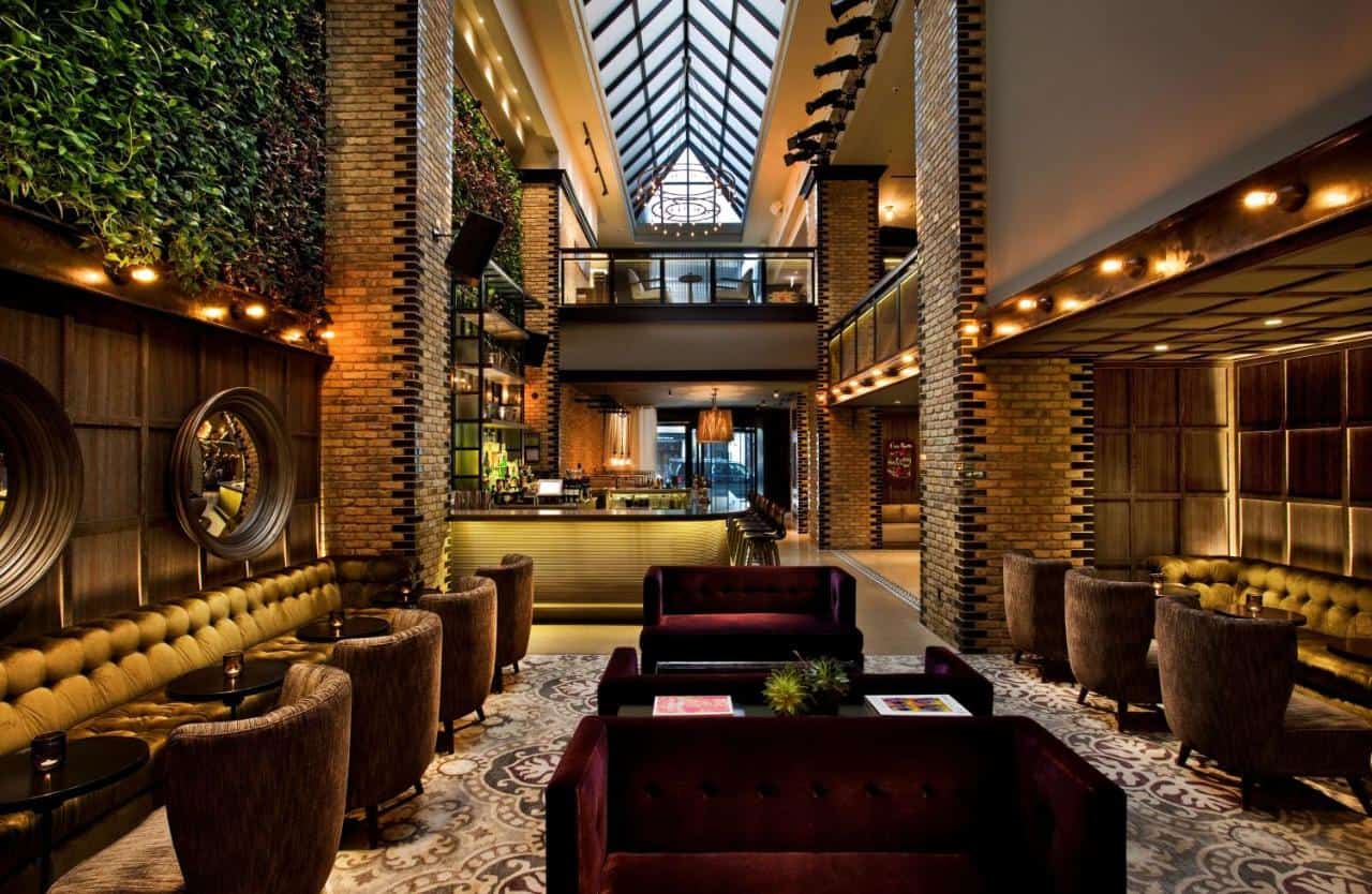 Cool hotels in Chicago
