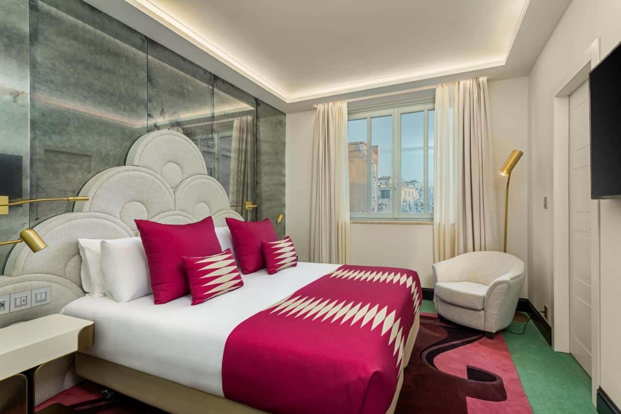 Room Mate Filippo - a sophisticated and elegant hotel1