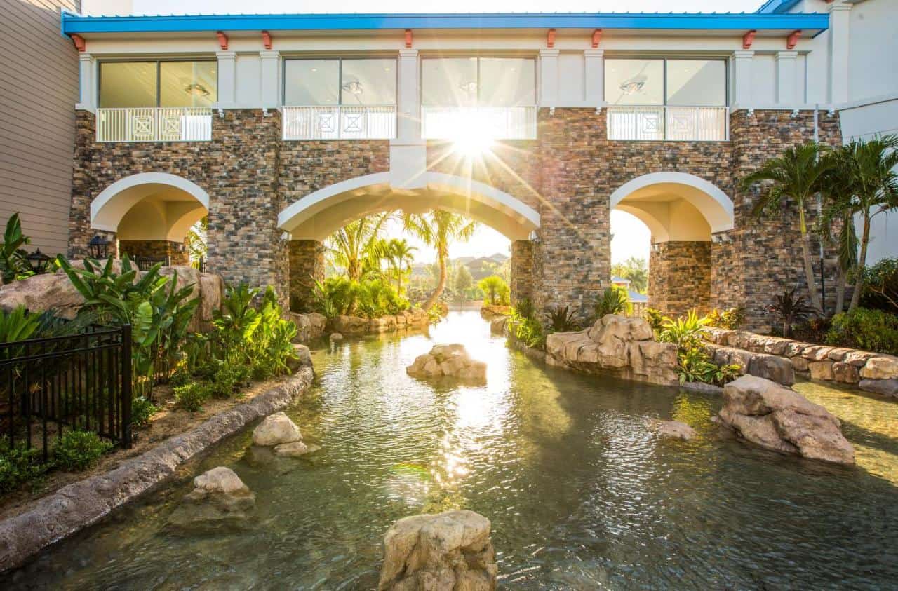 Universal's Loews Sapphire Falls Resort - an ultra-chic tropical island-themed resort2