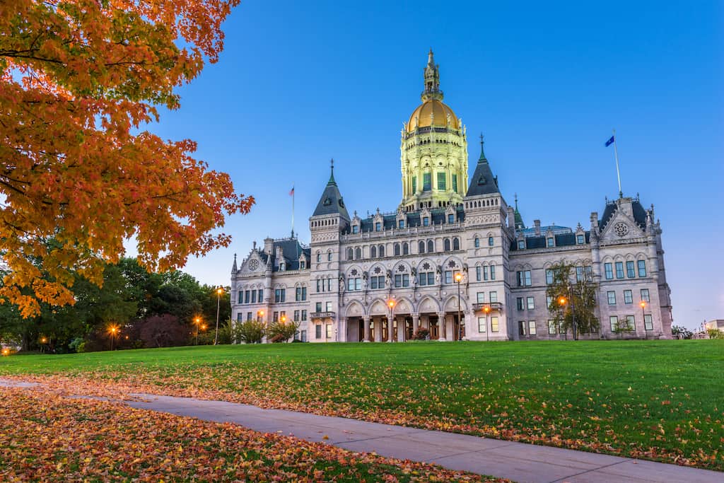 18 Of The Most Scenic Places To Visit In Connecticut