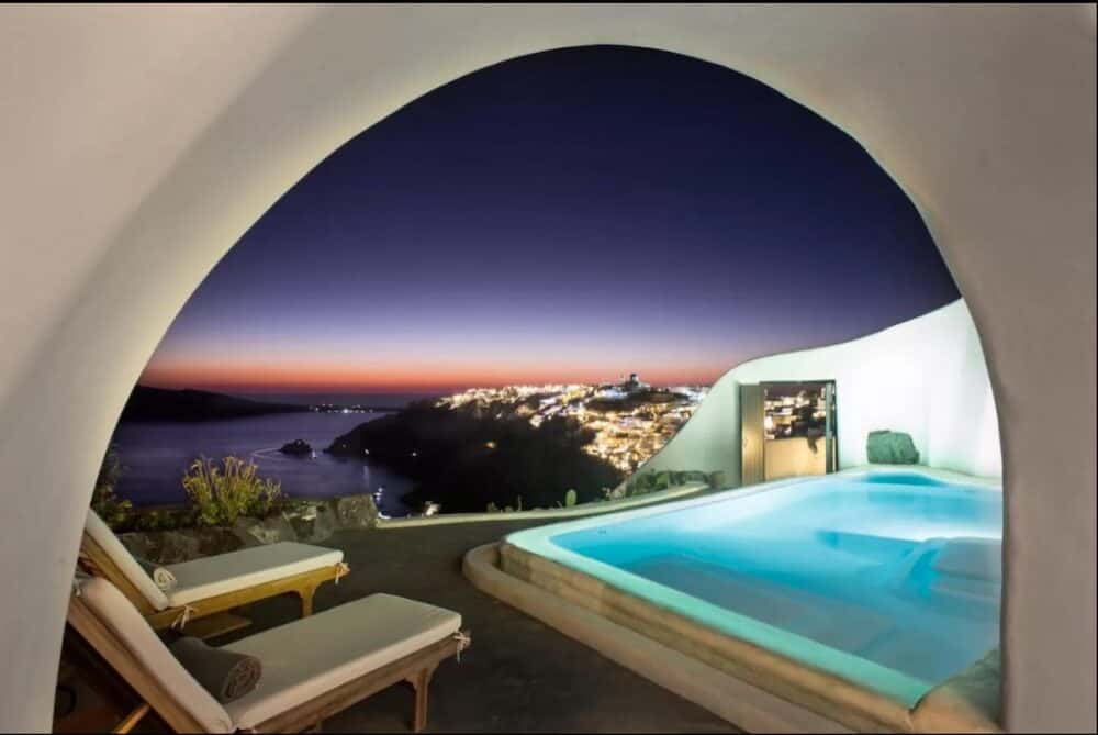 Romantic views in Santorini