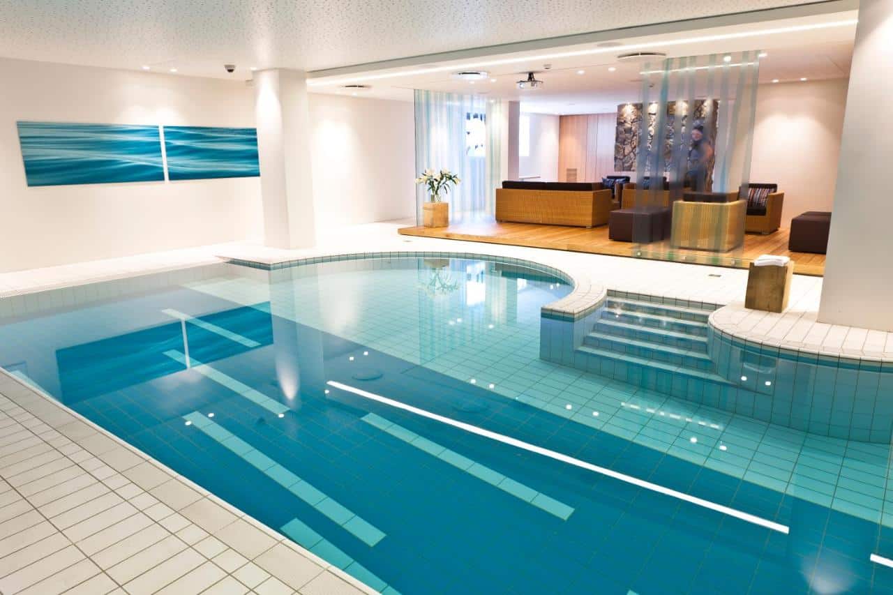 Cool hotel with a swimming pool in Reykjavik