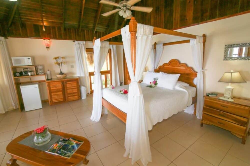 Mid range hotel in Jamaica