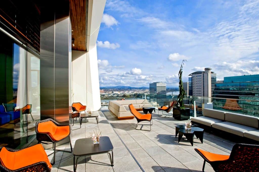 Departure Restaurant and Lounge Rooftop - Portland