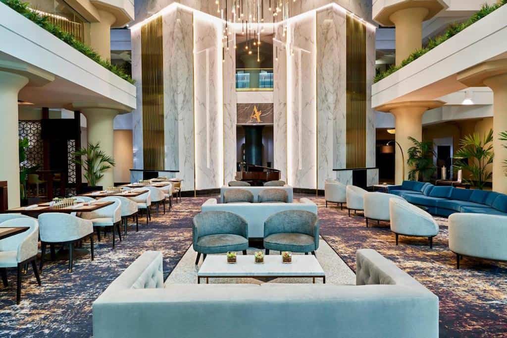 Luxury hotel in Detroit