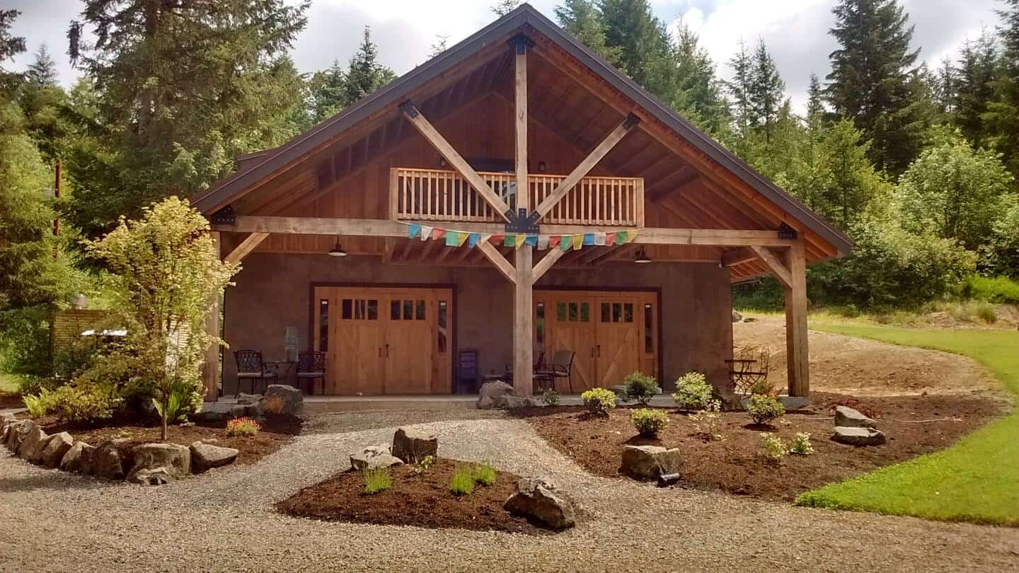 Cozy Yurt in the Private Park - Bike Trail Access - Oregon