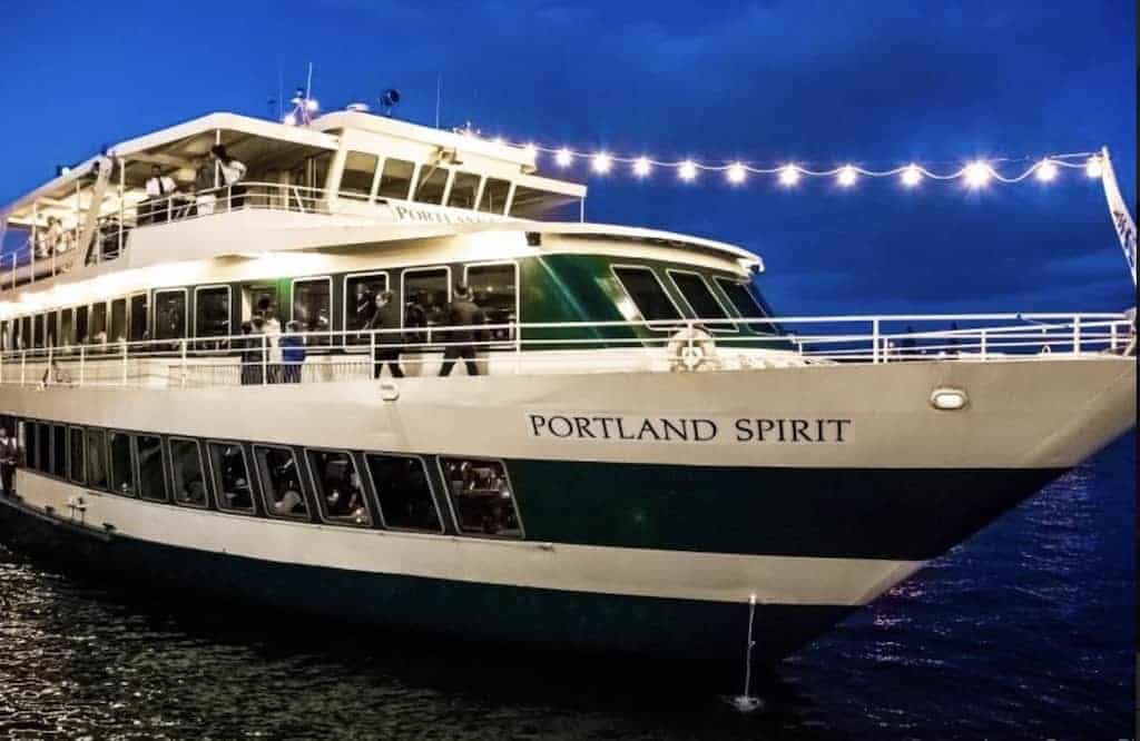 Portland Dinner Cruise Tour