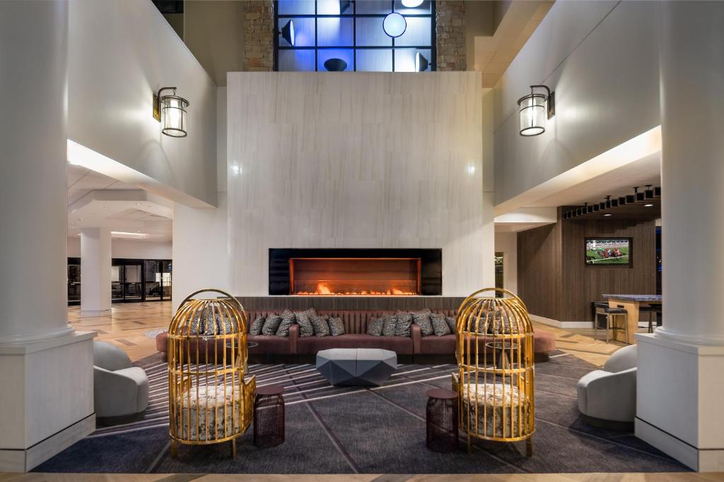 Hilton Lexington Downtown - un hotel de lux perfect pentru millennials și generația Z
