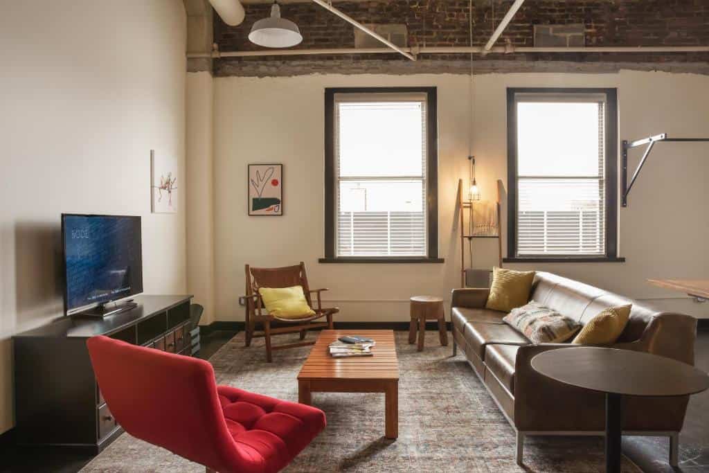 Bode Chattanooga - a unique loft-style hotel-airbnb