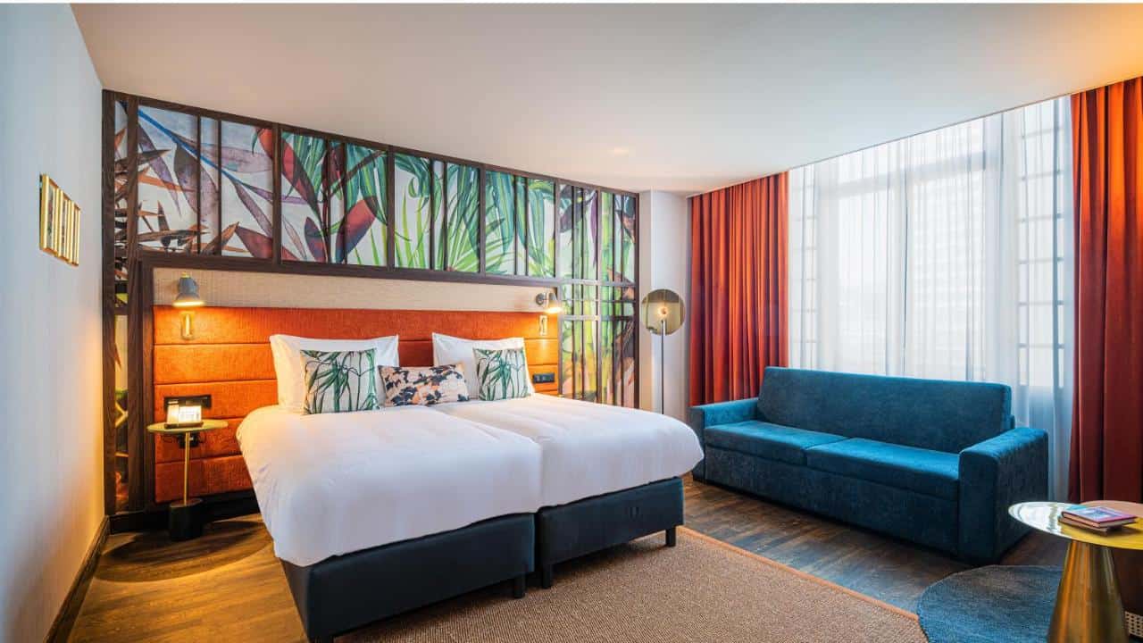 Hotel Indigo Brussels - City, an IHG Hotel - a cozy greenery hotel1
