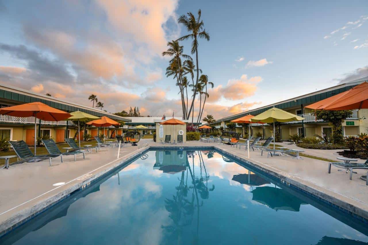 Kauai Shores Hotel - an exotic hotel located