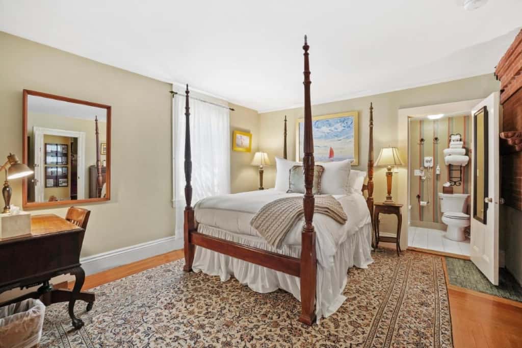 Martin House Inn - a classic, quirky-chic and cozy accommodation that is the place to stay to experience Nantucket's heart-warming charm