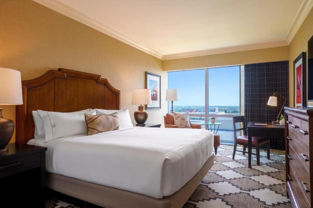 Omni Fort Worth Hotel - a stylish, modern and upscale hotel featuring an award-winning spa