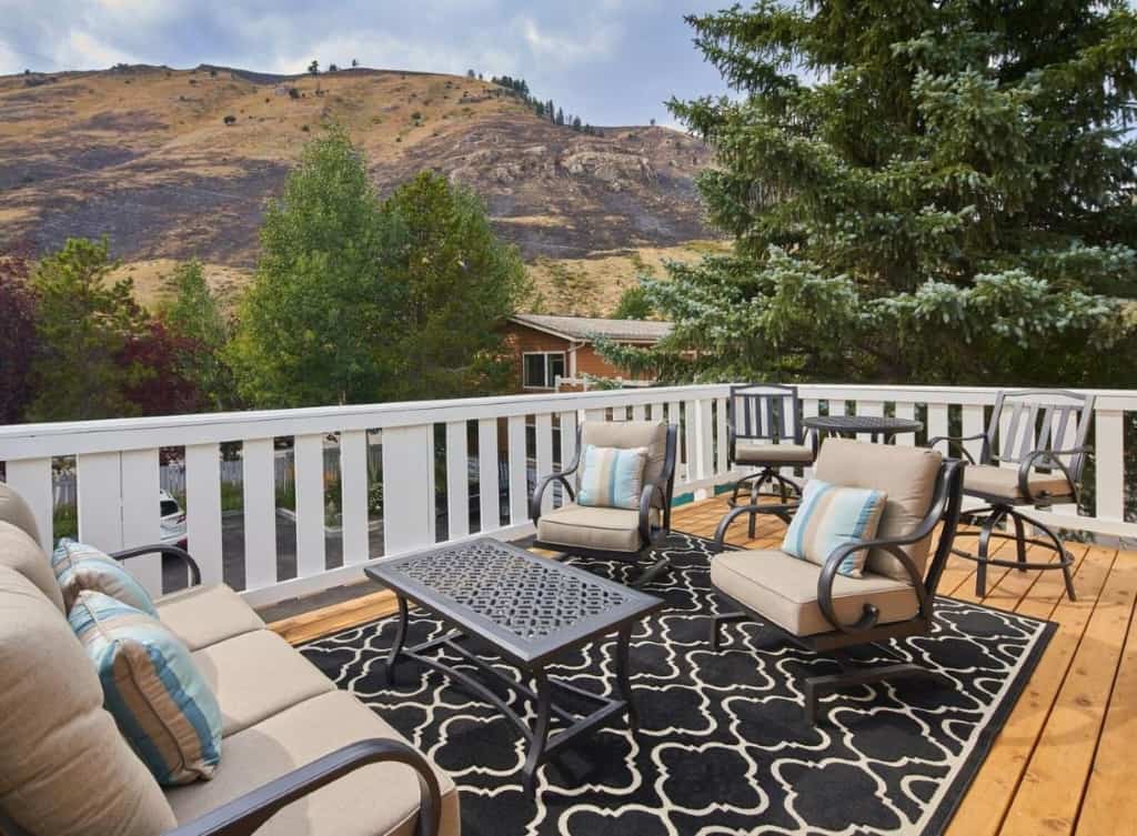 Parkway Inn of Jackson Hole - a modern, charming and quirky accommodation is a walk away from the historic Jackson Hole town square
