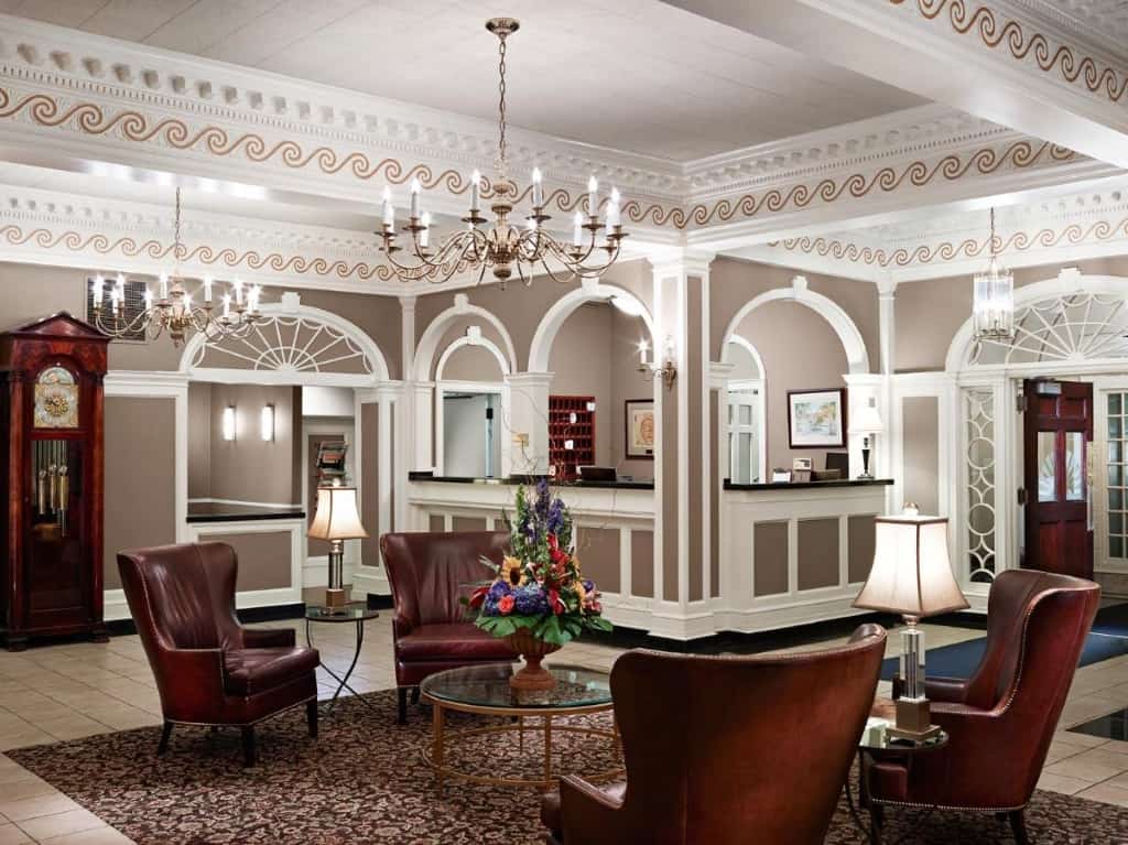 Spokane Club Hotel - a classic and cozy hotel that blends comfort and convenience 