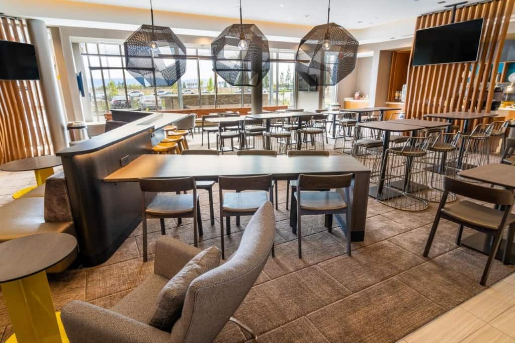 SpringHill Suites by Marriott, Spokane Airport - a trendy, design hotel offering a complimentary buffet breakfast every morning