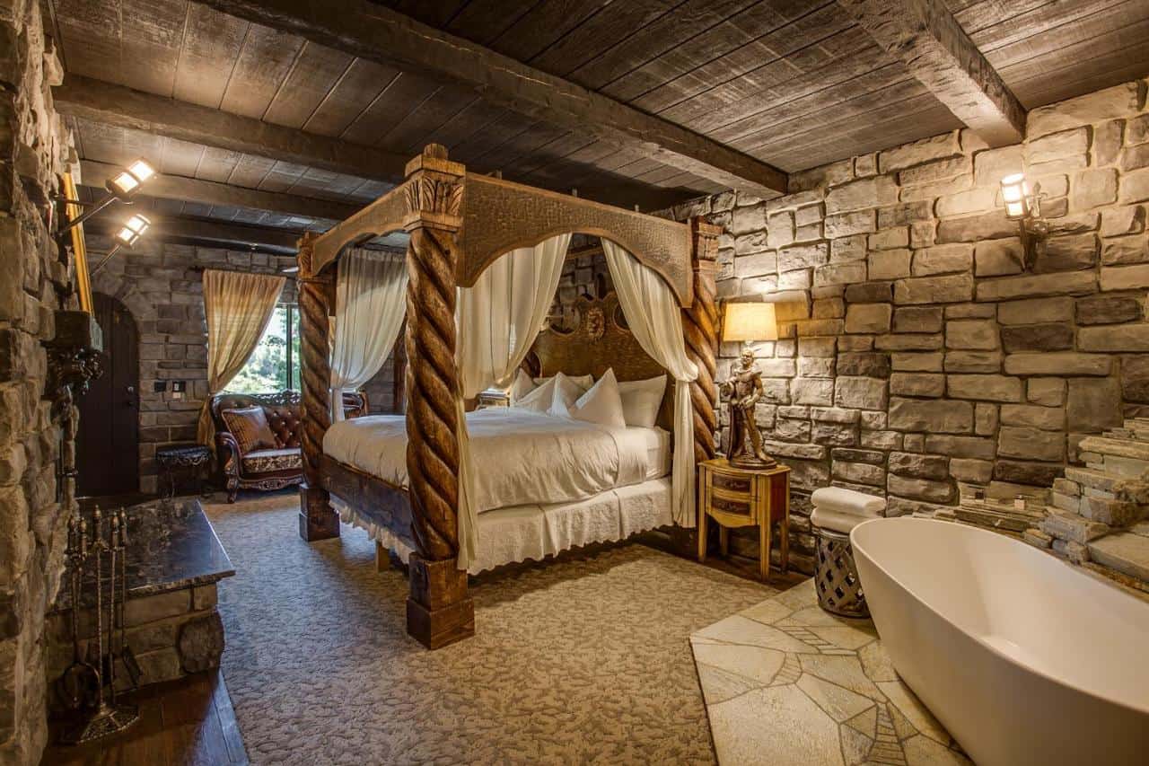 Storybook Riverside Inn - one of the most Instagrammable inns based in Leavenworth1