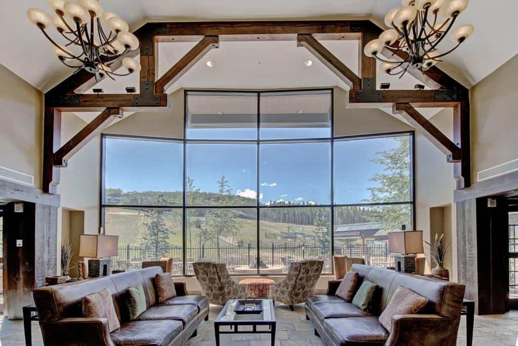 Modern Ski Resort with ski to door location - Crystal Peak Lodge