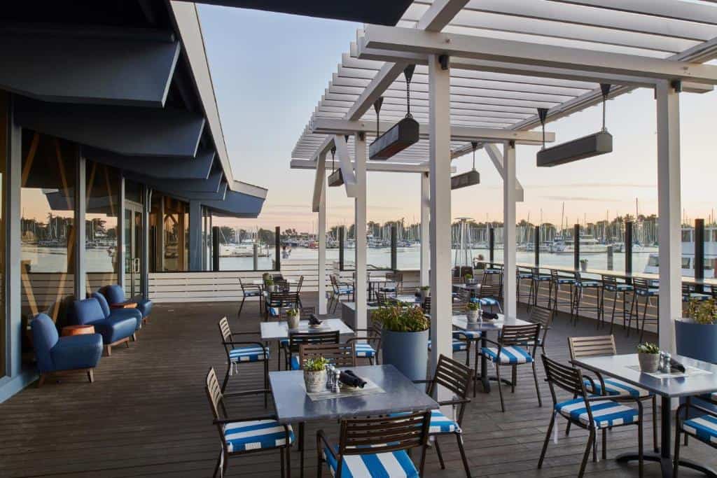 DoubleTree by Hilton at Berkeley Marina, a contemporary waterside hotel