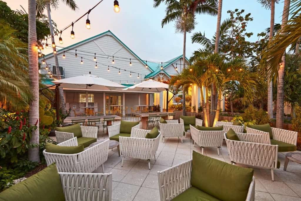 Hadley House Islamorada - a beautiful, chic and pet-friendly accommodation where guests can enjoy nearby popular attractions