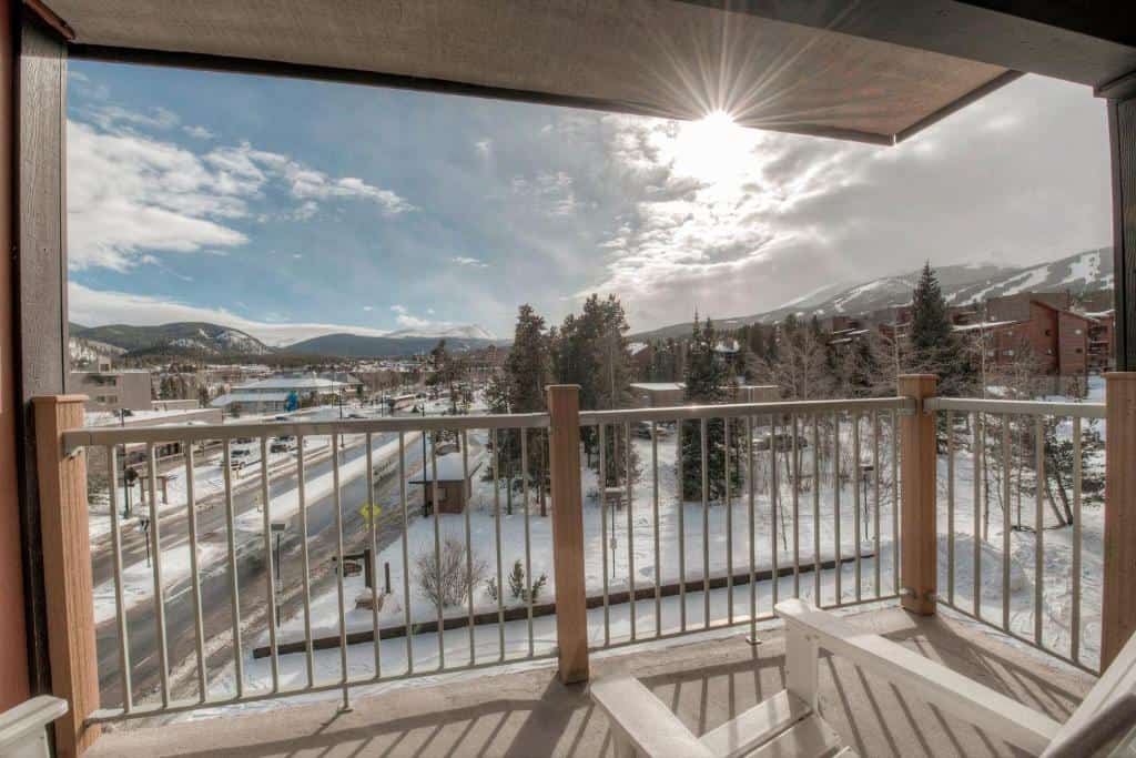 Cute and quirky holiday apartments for skiing in Breckenridge, Ski Hideaway