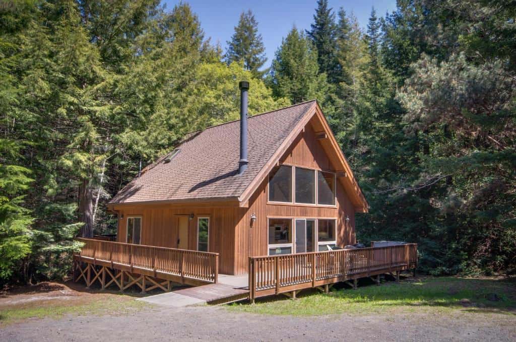 Cool log cabin in Mendocino - Redwood Rest
