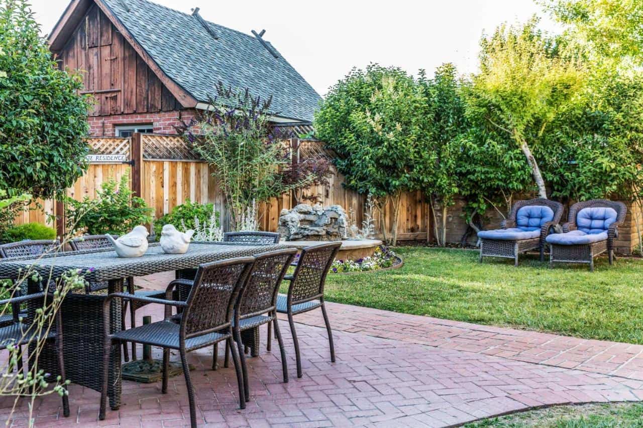 The M Solvang - a rustic inn surrounded by beautiful English gardens2