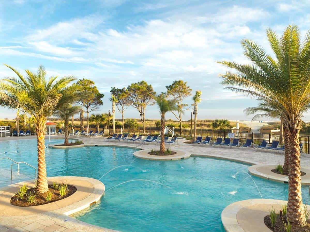 Hilton Grand Vacations Club Ocean Oak Resort Hilton Head - a refined resort2