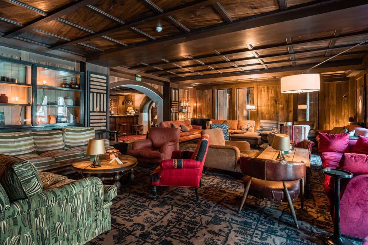 Hôtel LE BLIZZARD - one of the most Instagrammable hotels in Val d’Isere2