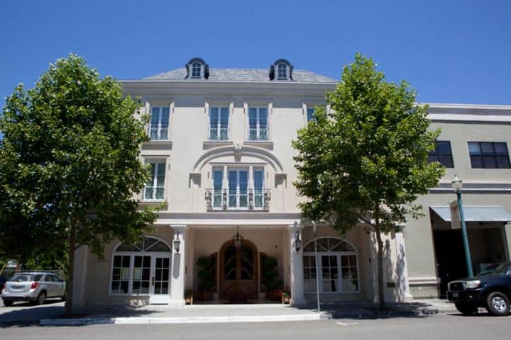 Hotel Les Mars - a historic French-style hotel