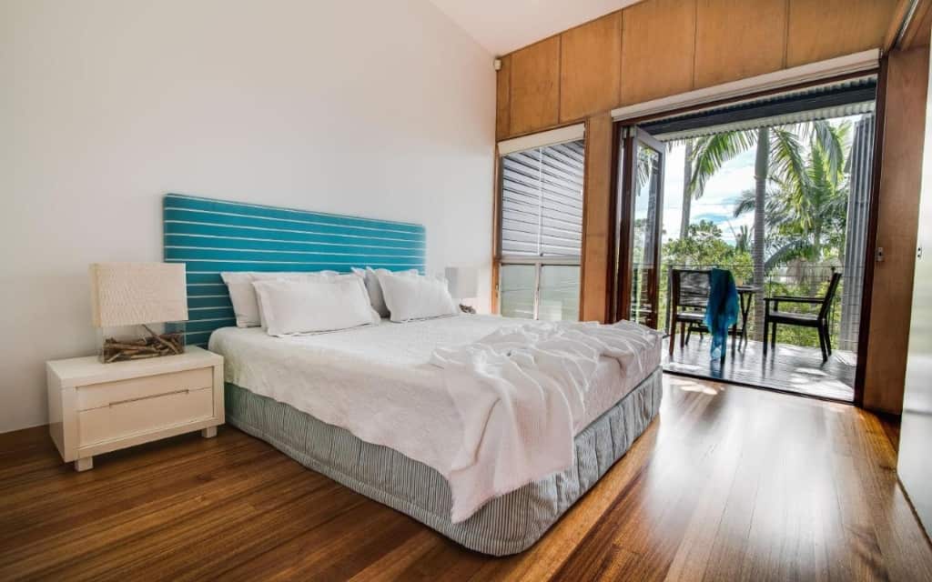 Noosa Residences - a hip, vibrant boutique accommodation designed by John Mainwaring, a well-known Queensland architect