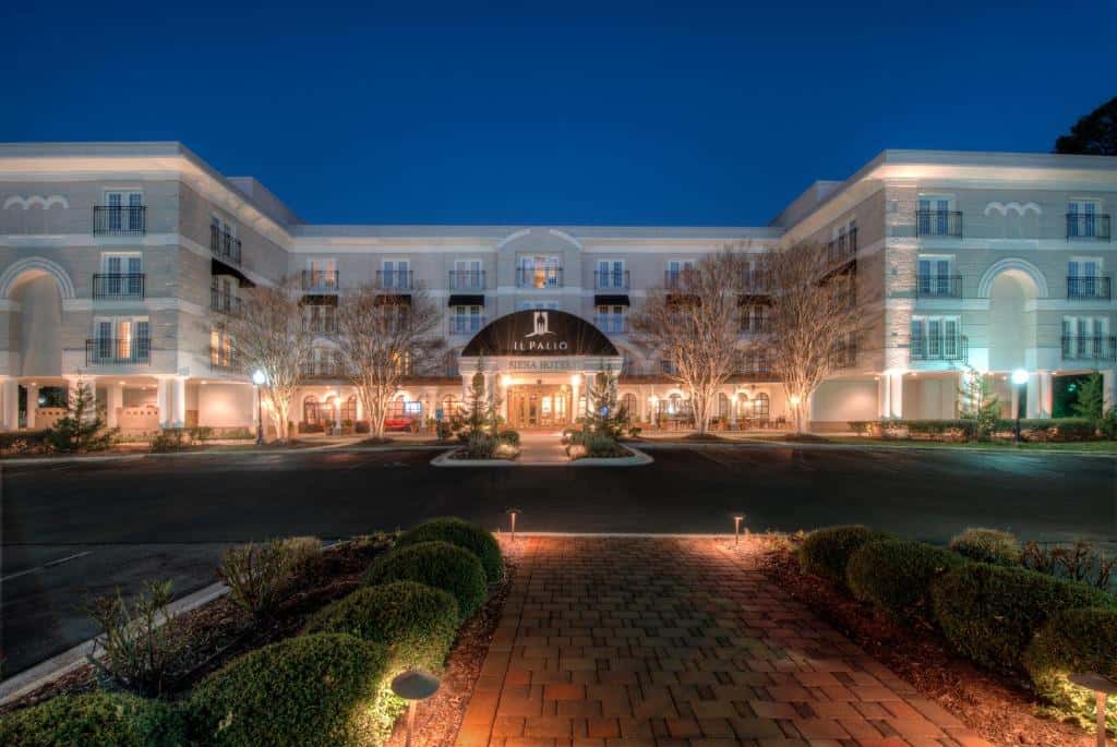 Elegant and traditional hotels in Chapel Hill, NC - The Siena Hotel