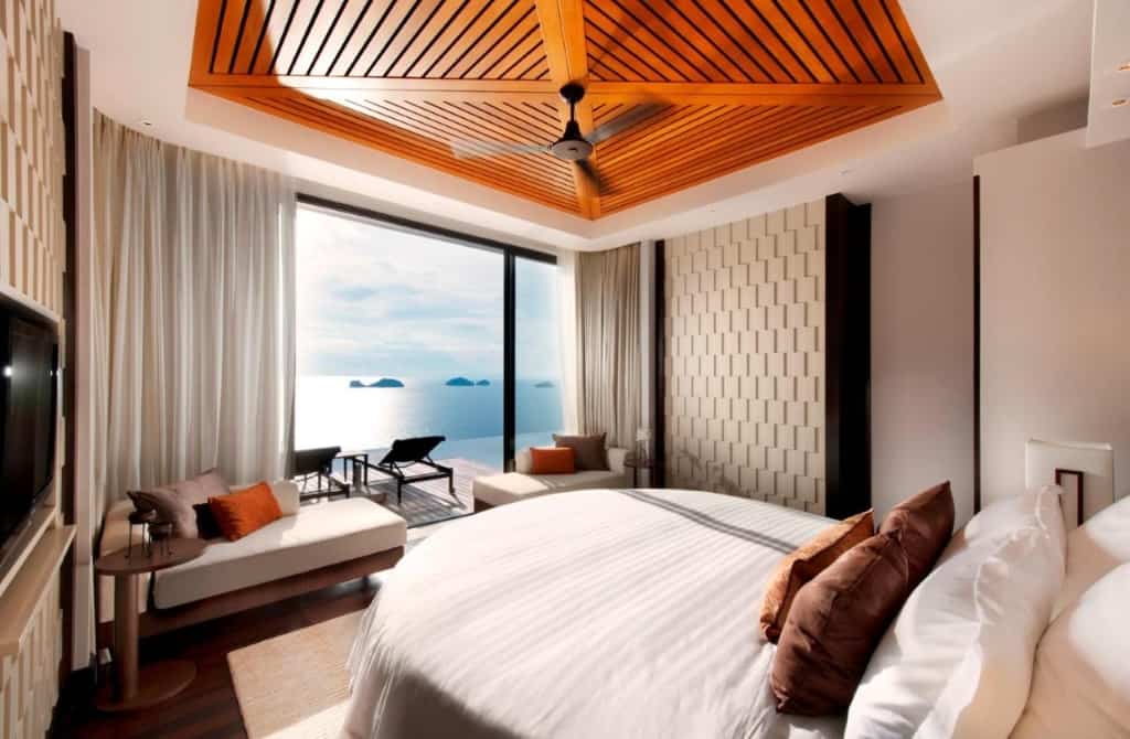 Conrad Koh Samui Residences - an award-winning, trendy and lavish resort surrounded by 25 acres of lush green jungle overlooking the gulf of Thailand