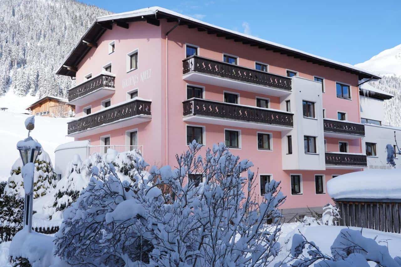 Goldenes Kreuz B&B - a casual place to stay in St Anton