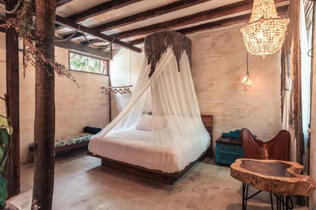Hidden Treehouse Tulum Eco-Hotel - a quirky, creative and eco-friendly accommodation within walking distance of restaurants and attractions