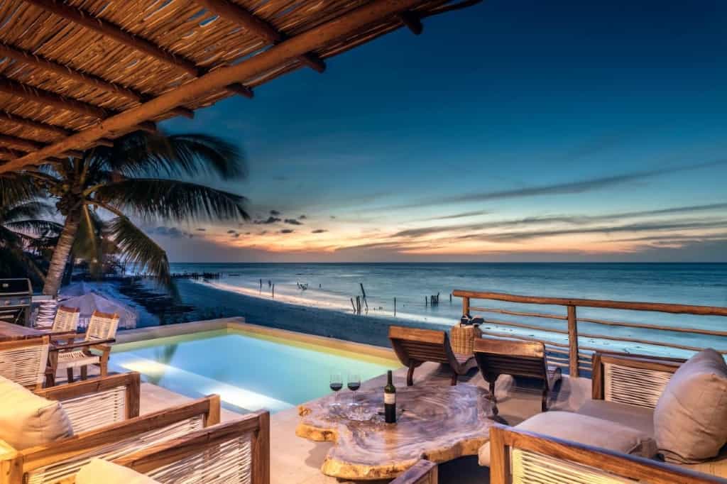 Hotel Boutique Casa Muuch Holbox - Solo Adultos - an Instagrammable, trendy and chic accommodation perfect for Millennials and Gen Zs to enjoy a group vacation