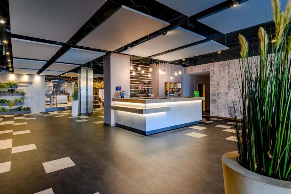 Ibis Styles Regensburg - a trendy, Instagrammable and contemporary hotel overlooking the river Danube