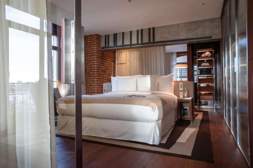 La Réserve Eden au Lac - a historic, newly renovated and industrial-chic hotel in close proximity to popular local attractions 