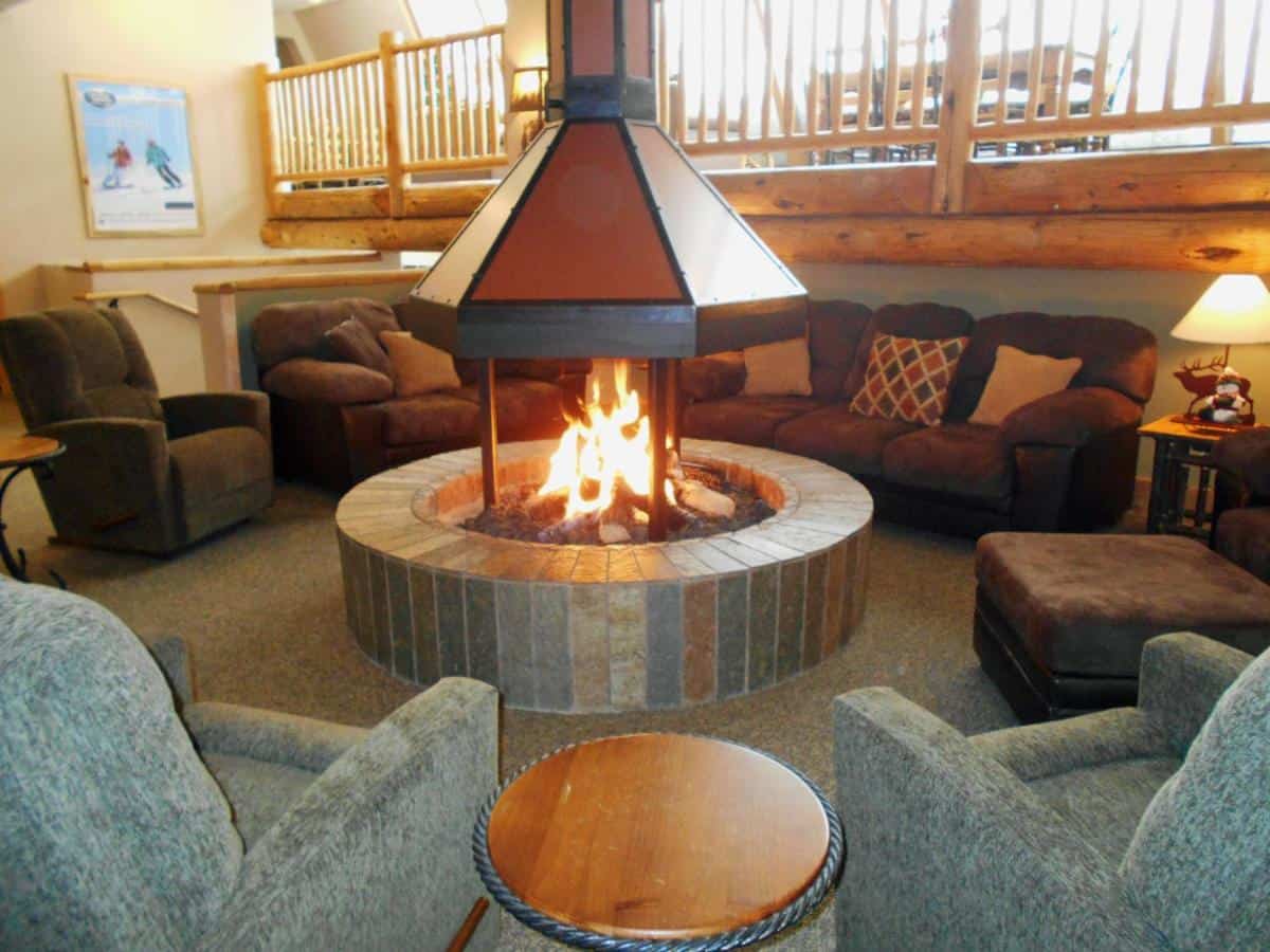 Legacy Vacation Resorts Steamboat Springs Hilltop - a cozy and charming resort2