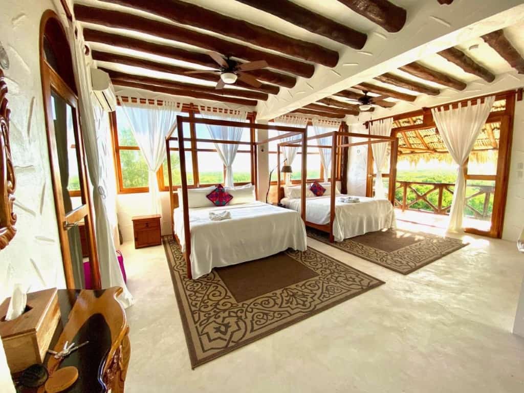 Palapas del Sol - a quiet, spacious and vibrant hotel providing freshly made food from local ingredients 