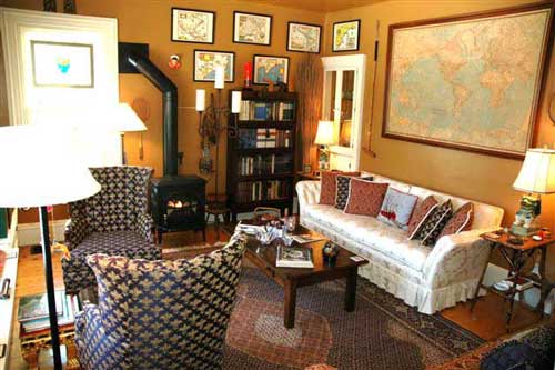 Red Elephant Inn Bed and Breakfast - a cool and unusual B&B2