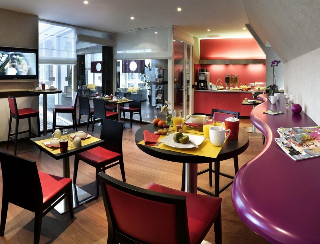 Adagio Strasbourg Place Kleber - a  and eco-friendly, beautiful and modern accommodation within walking distance of Petite France