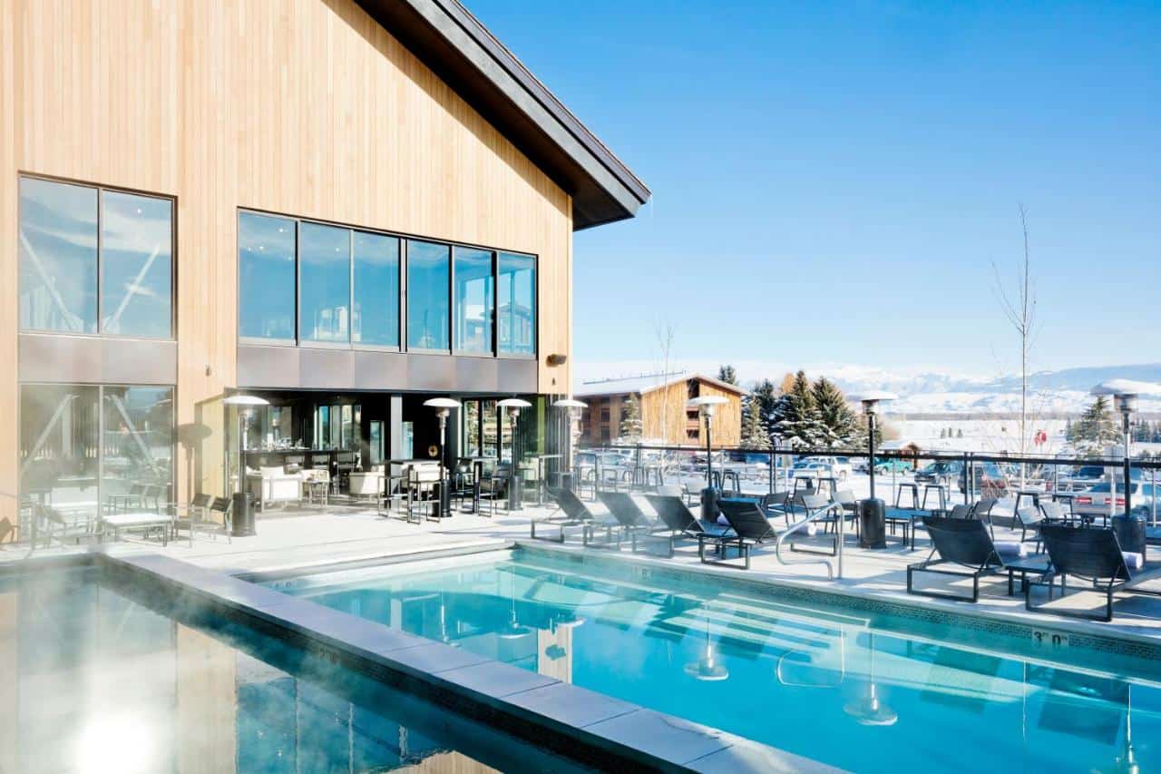 Continuum Hotel - easily one of the coolest hotels to stay in Yellowstone perfect for Millennials and Gen Zs2