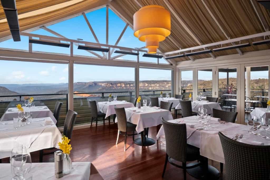 Echoes Boutique Hotel & Restaurant - a stylish, contemporary and classic hotel where guests can enjoy breathtaking views overlooking the National Park