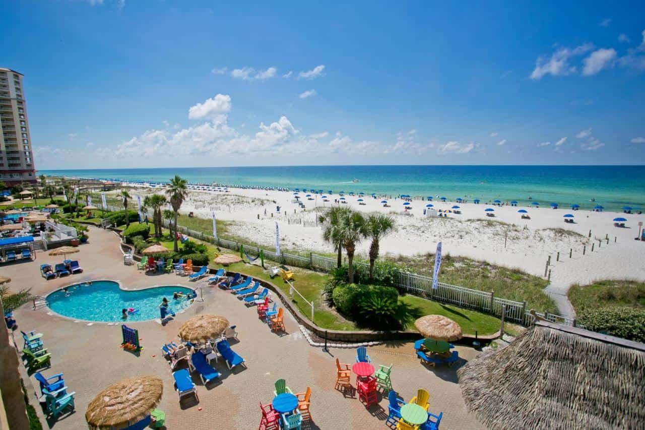 Hampton Inn Pensacola Beach - a contemporary beachfront hotel