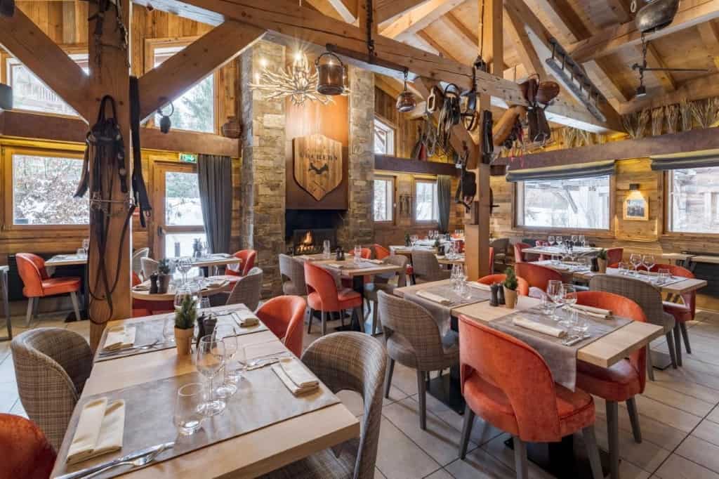 Les Loges Blanches - a stylish, unique and charming chalet-style accommodation within walking distance of the village center and ski lifts